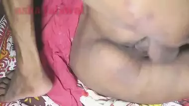 Desi whore falls asleep after XXX partner fucks her and cums on ass