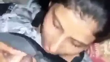 BF fucks a Bangla naked college girl in the bed