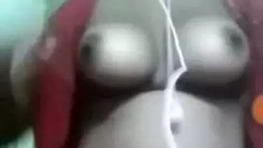 Desi Beautiful Girl Showing Her Boob on Imo video call-1
