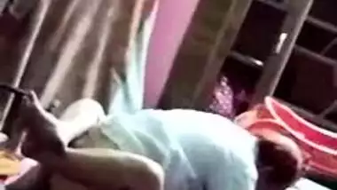 Hindi mai gandi baaton wali family hardcore xxx