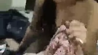 Indian lovers sex adventure at home video