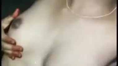 Unknown Desi girl likes to tease men in the amateur porn video
