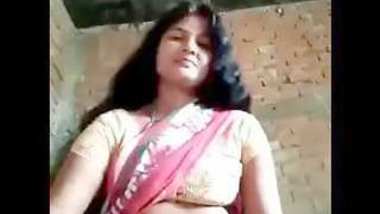 Xxx Village Fingering Pussy - Desi Village Bhabi Showing Her Pussy And Fingering awesome indian porn