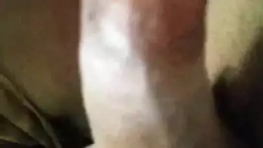 Indian bhabhi giving sensous blowjob to a young guy her cuckold hubby record