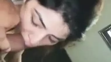 Beautiful Married Paki wife Blowjob With Talk