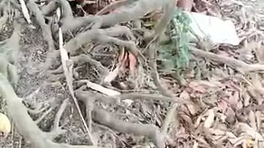 Mature couple caught fucking outdoor