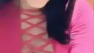 Desi Beauty Booby huge Clievage