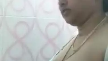 Chennai IT working fingering and gets orgasm