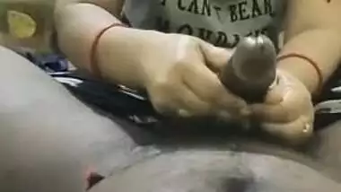 Bhabhi Playing With Hubby Dick