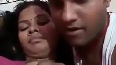Desi Oriya Bhabhi sex clip with her secret boyfriend